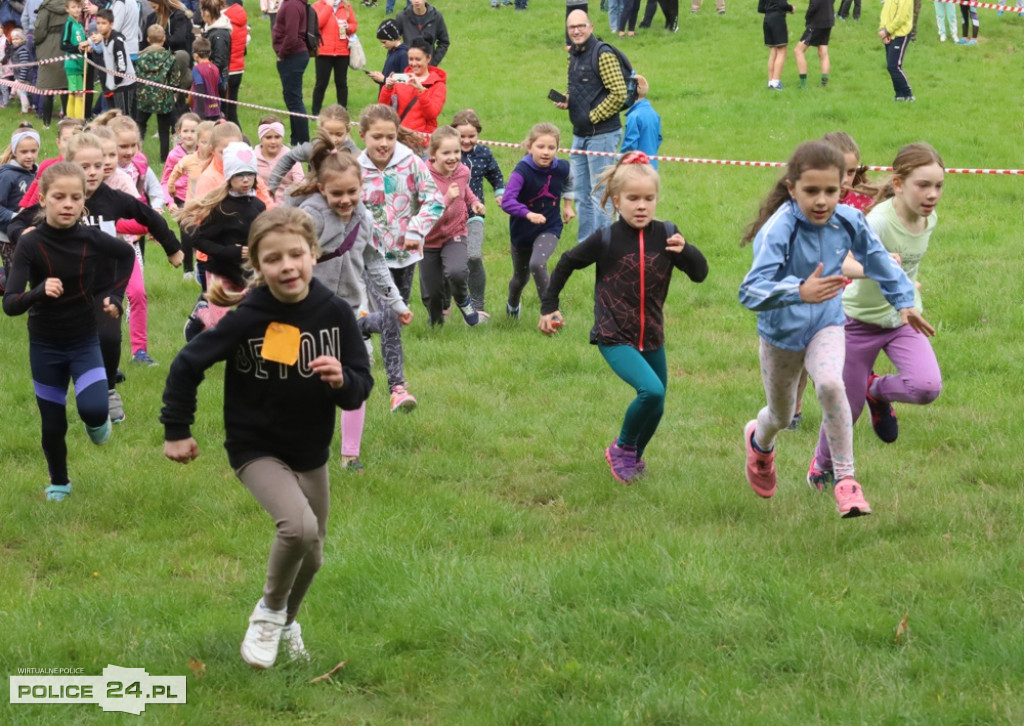 II edycja Szkolnej Ligi Biegów Przełajowych 2021/2022