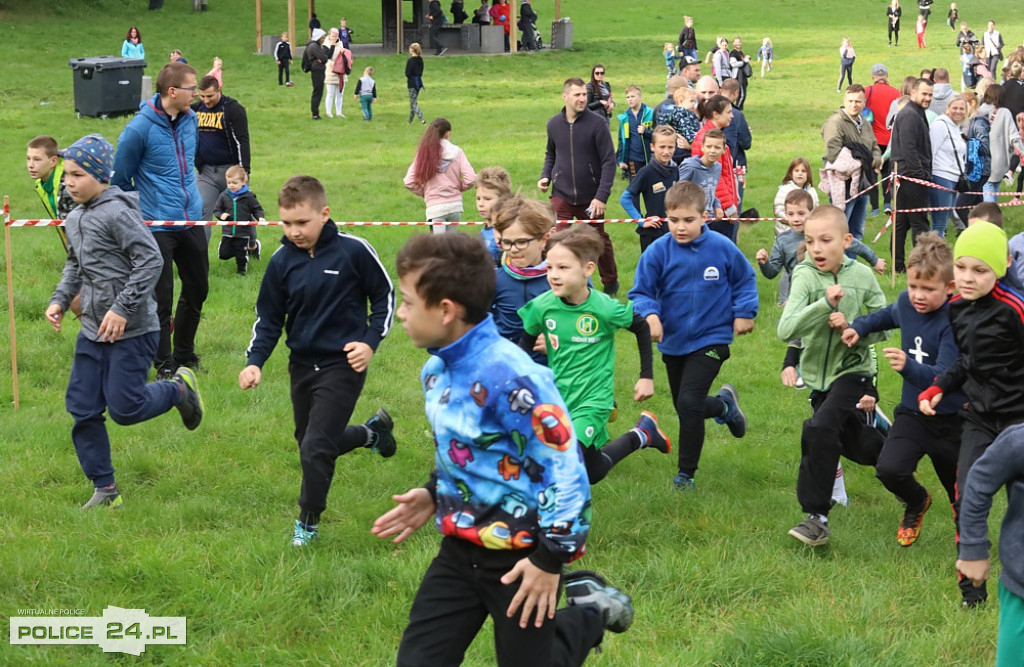 II edycja Szkolnej Ligi Biegów Przełajowych 2021/2022