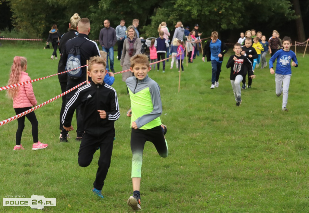 II edycja Szkolnej Ligi Biegów Przełajowych 2021/2022
