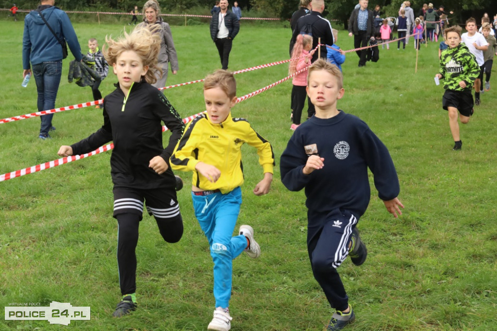 II edycja Szkolnej Ligi Biegów Przełajowych 2021/2022