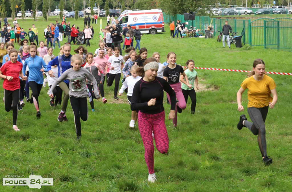 II edycja Szkolnej Ligi Biegów Przełajowych 2021/2022