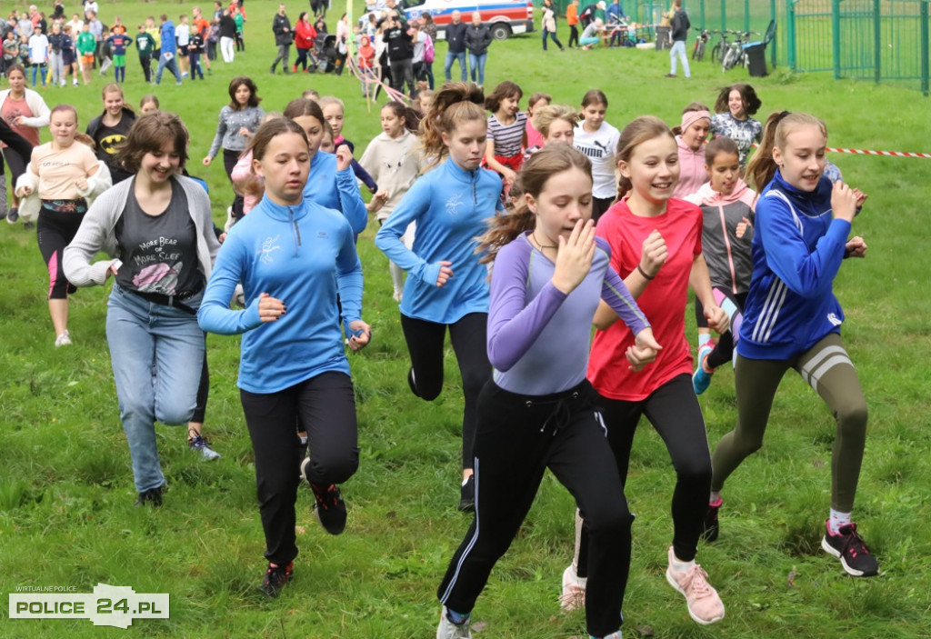 II edycja Szkolnej Ligi Biegów Przełajowych 2021/2022