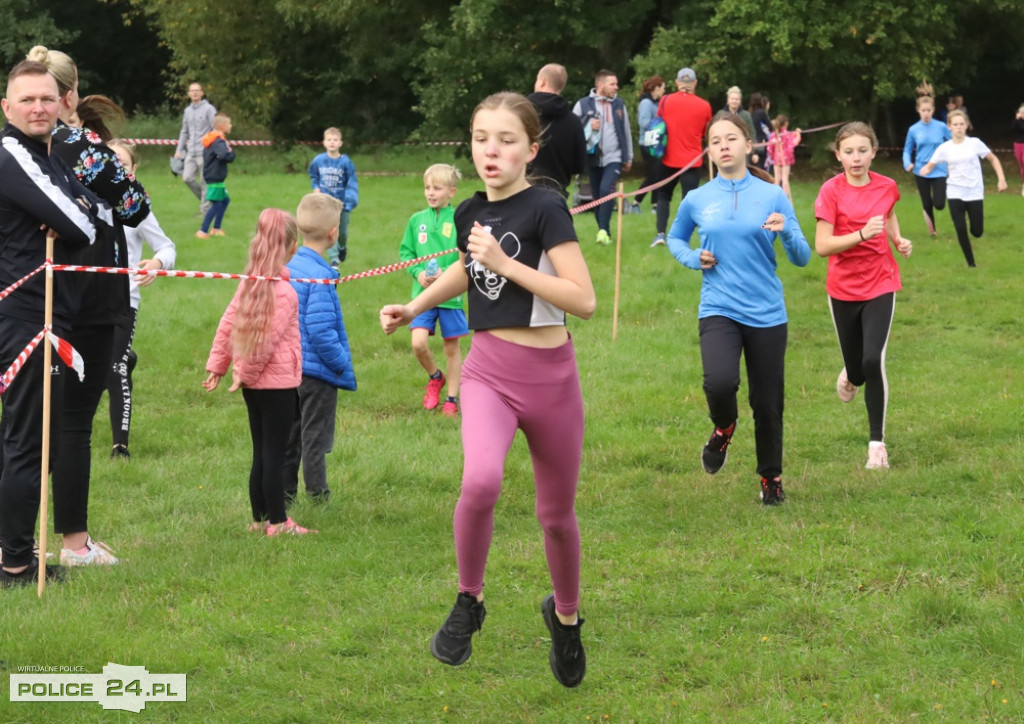 II edycja Szkolnej Ligi Biegów Przełajowych 2021/2022