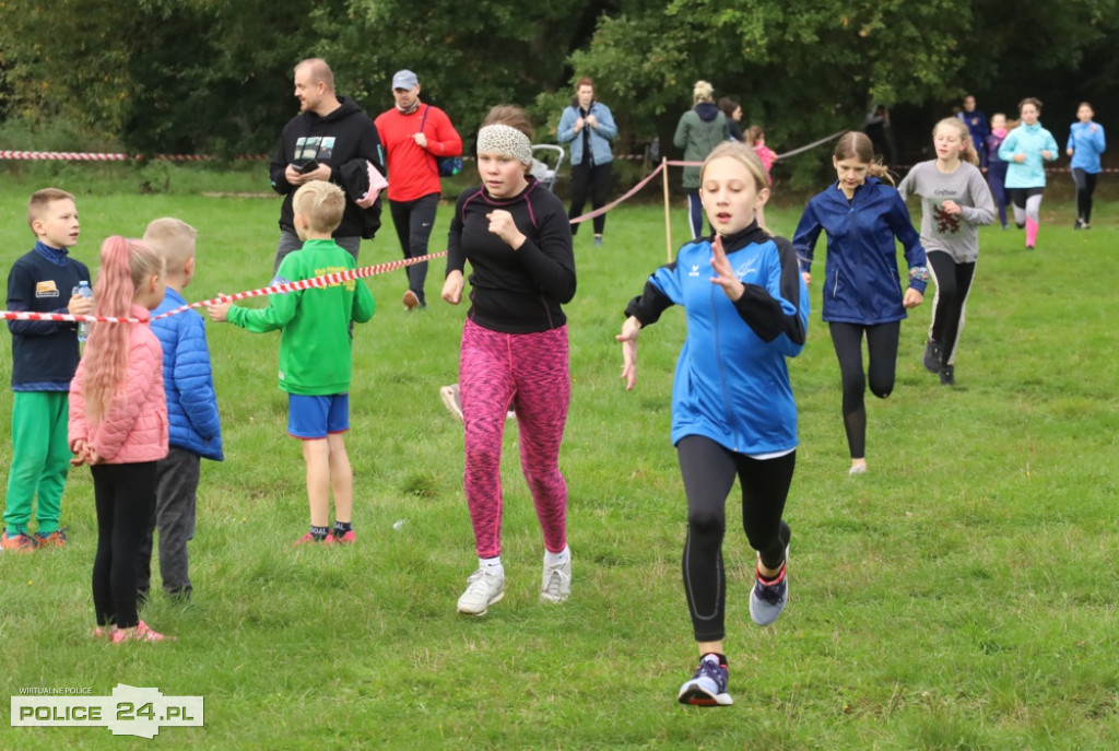 II edycja Szkolnej Ligi Biegów Przełajowych 2021/2022