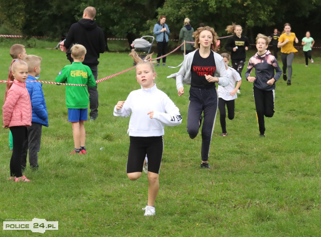 II edycja Szkolnej Ligi Biegów Przełajowych 2021/2022