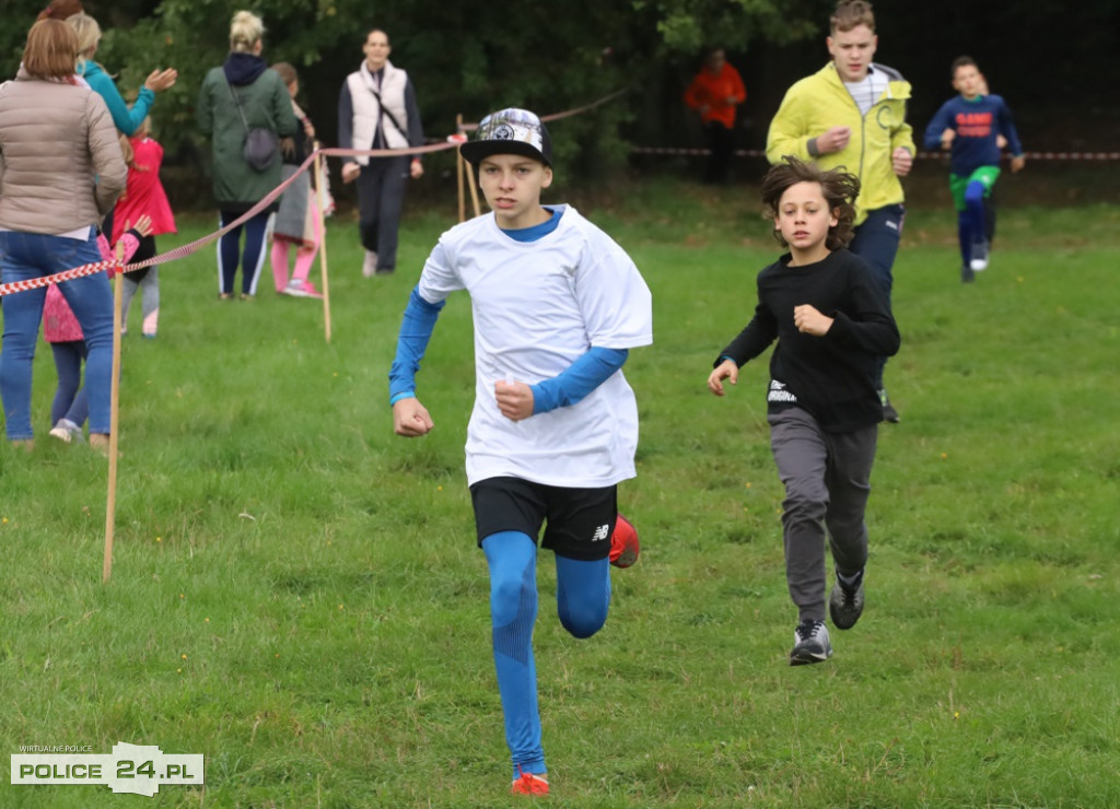 II edycja Szkolnej Ligi Biegów Przełajowych 2021/2022