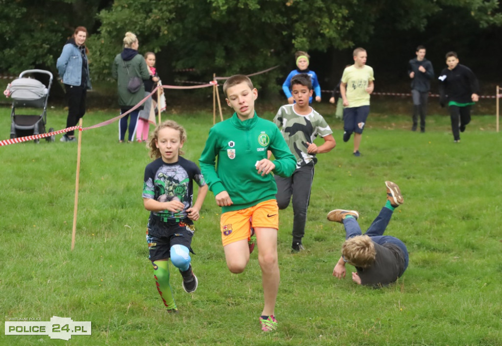 II edycja Szkolnej Ligi Biegów Przełajowych 2021/2022