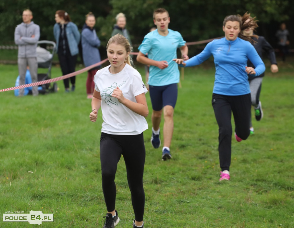 II edycja Szkolnej Ligi Biegów Przełajowych 2021/2022