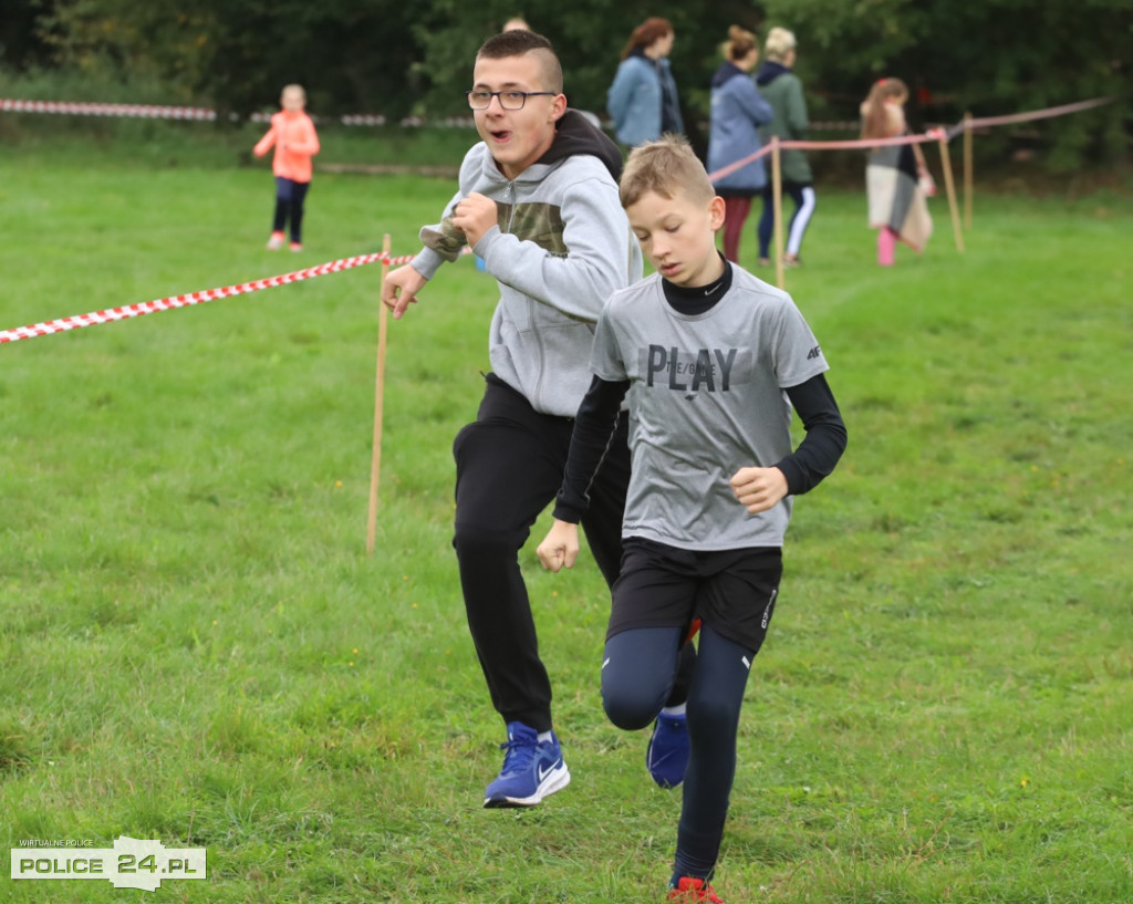 II edycja Szkolnej Ligi Biegów Przełajowych 2021/2022