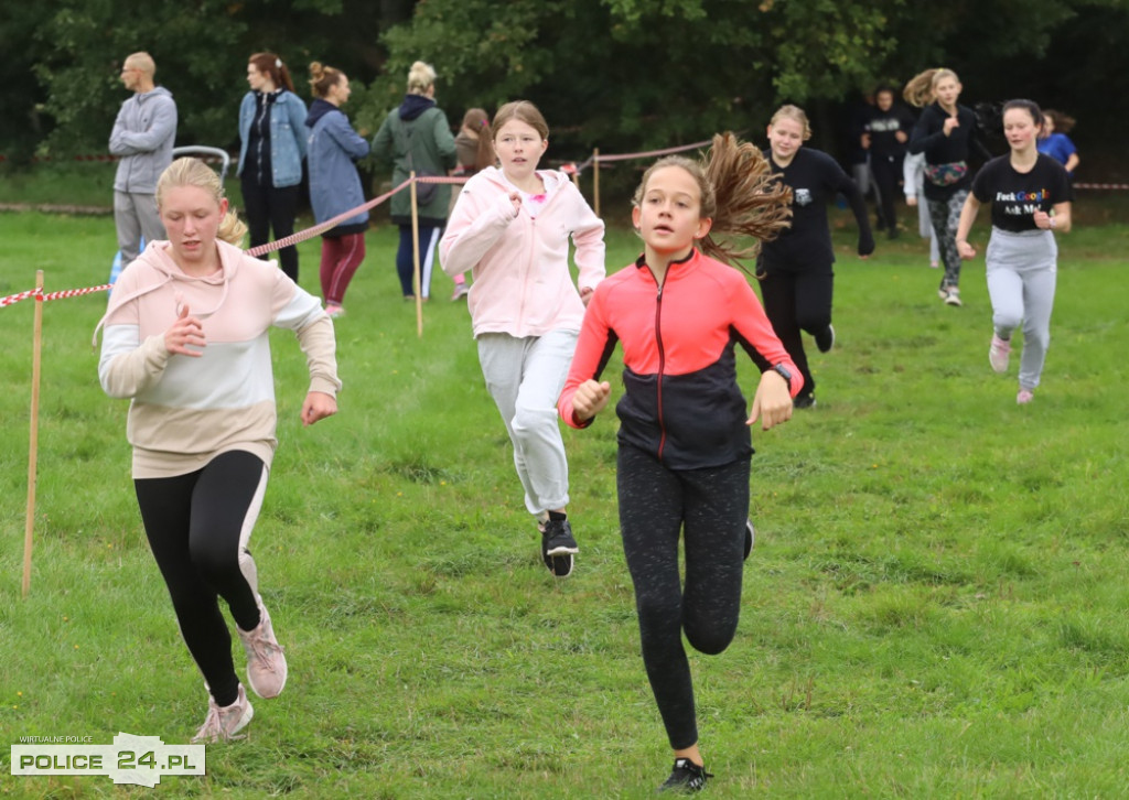 II edycja Szkolnej Ligi Biegów Przełajowych 2021/2022