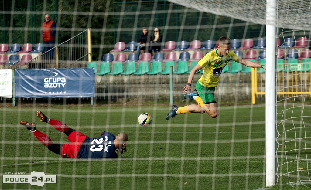 Chemik Police wygrywa z Sokołem Karlino