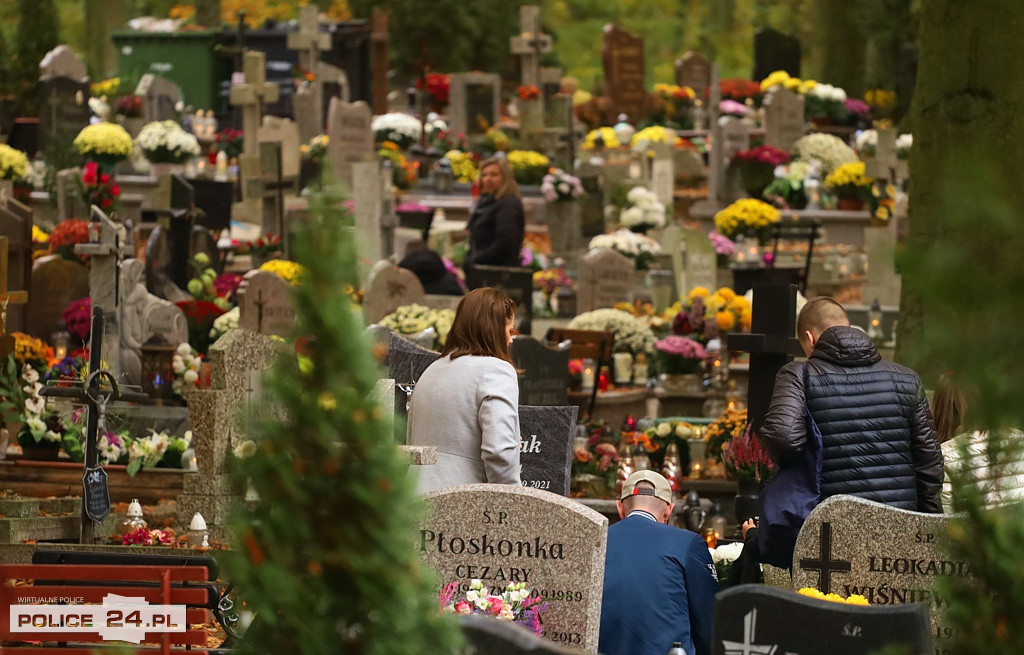 Wszystkich Świętych na polickim cmentarzu