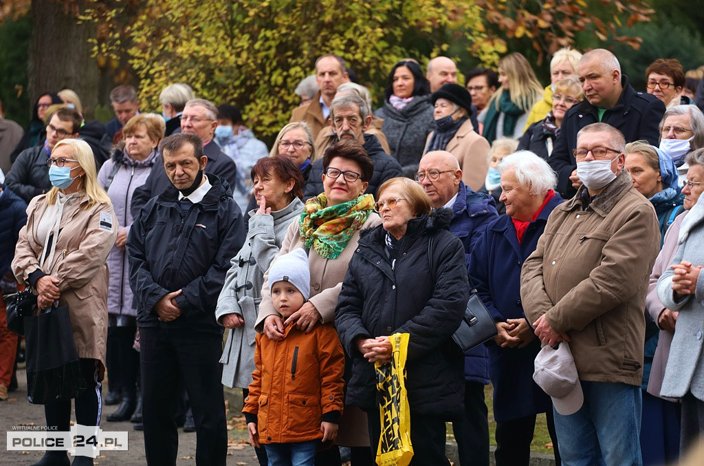 Wszystkich Świętych na polickim cmentarzu