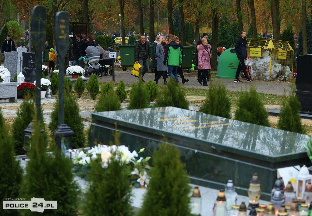 Wszystkich Świętych na polickim cmentarzu