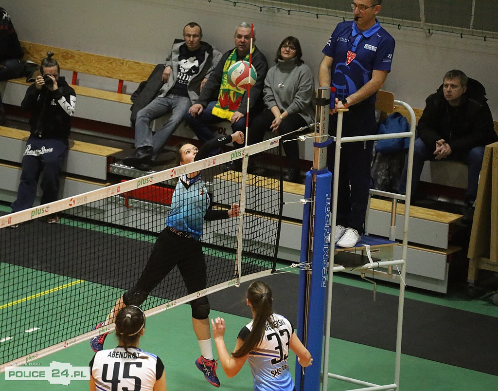SMS Police wygrywa z PSPS Chemik Police 3:0