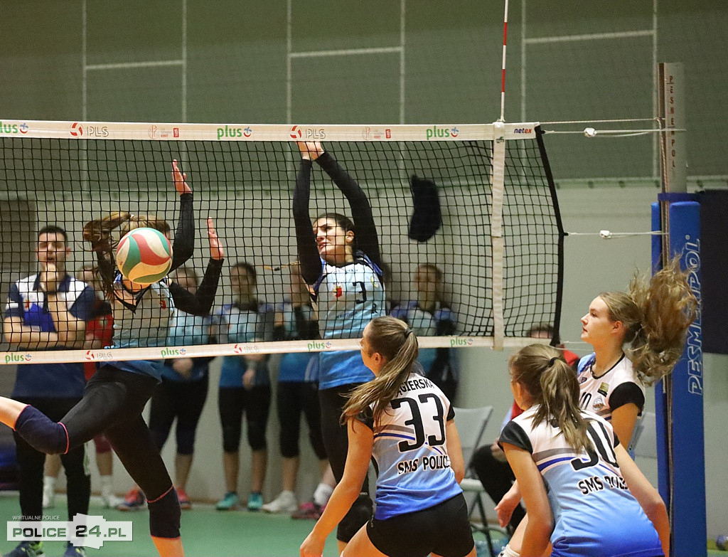 SMS Police wygrywa z PSPS Chemik Police 3:0