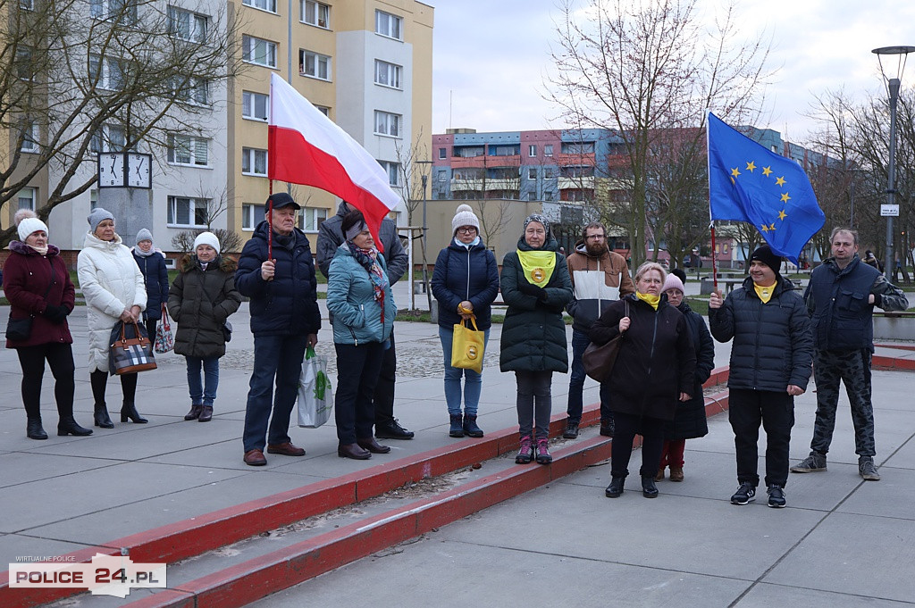 Manifestacja w Policach przeciwko wojnie