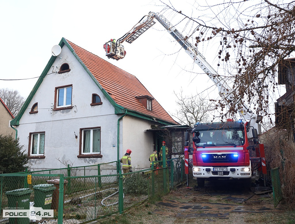 Trzebież: Pożar sadzy w kominie
