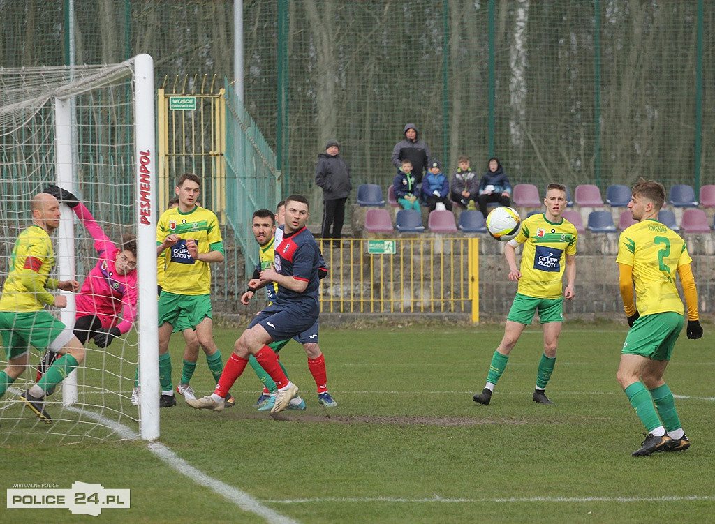 Chemik Police wygrywa z Olimpem Gościno