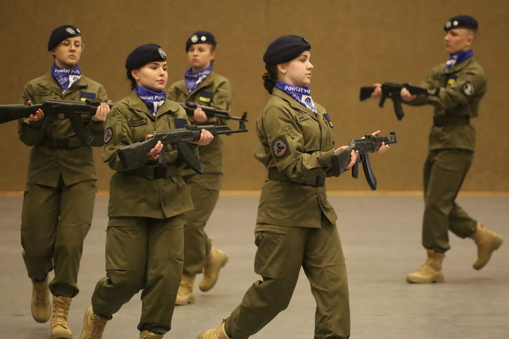 Police. Zachodniopomorski Przegląd Musztry Klas Mundurowych