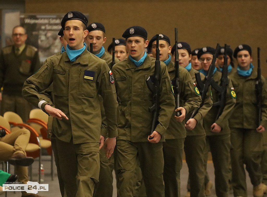 Police. Zachodniopomorski Przegląd Musztry Klas Mundurowych