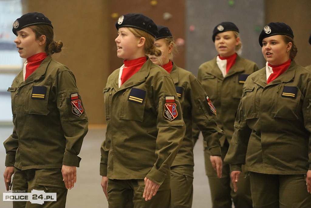 Police. Zachodniopomorski Przegląd Musztry Klas Mundurowych