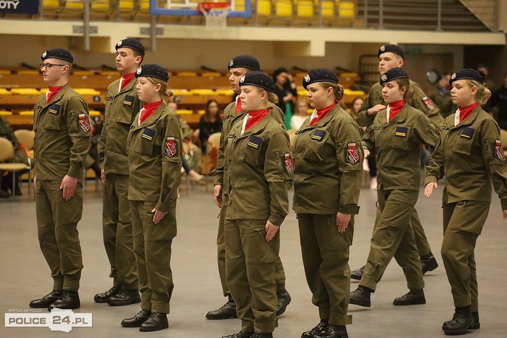 Police. Zachodniopomorski Przegląd Musztry Klas Mundurowych