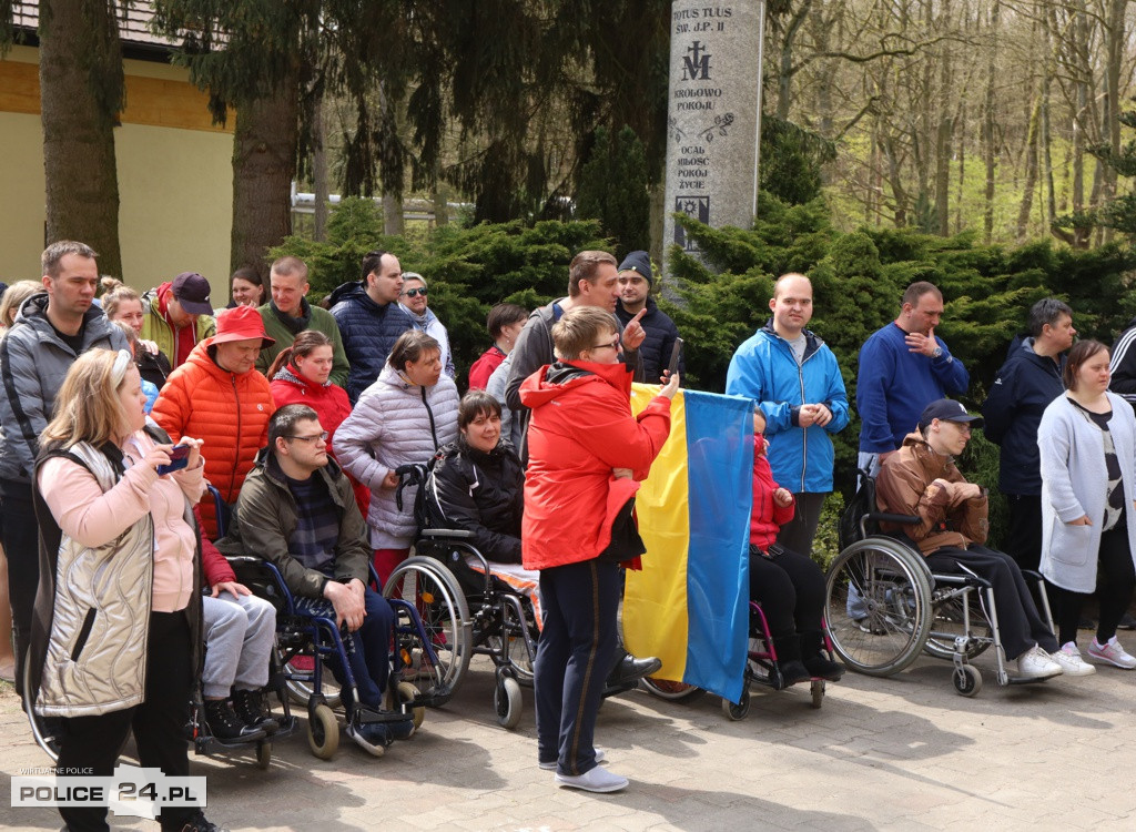 Uroczystość wciągnięcia flagi w PSONI Police