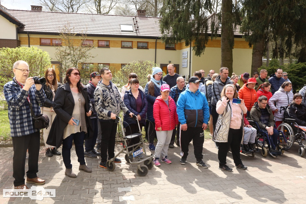 Uroczystość wciągnięcia flagi w PSONI Police