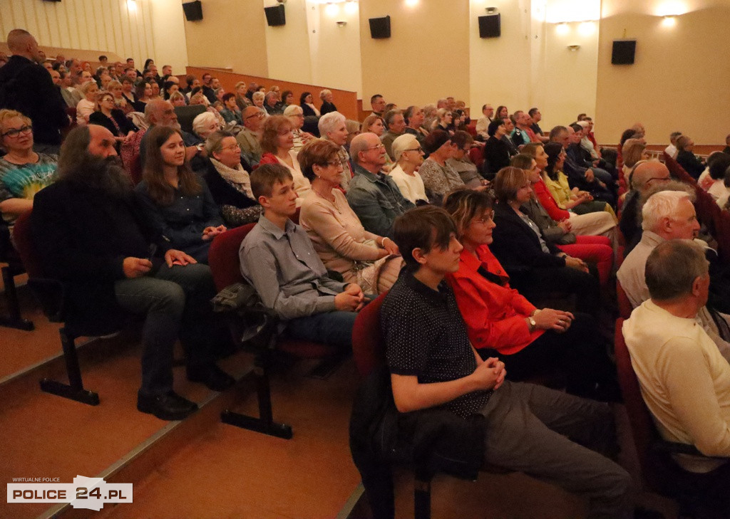 Police: premiera filmu Piotra Bińka 