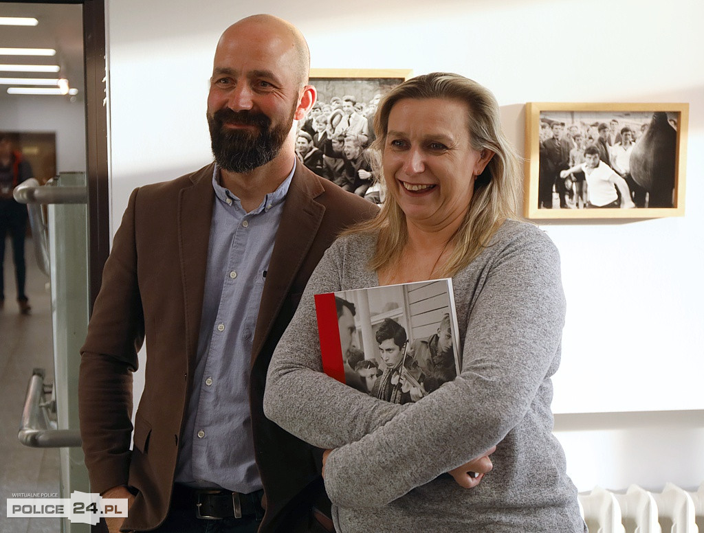 Wystawa fotografii Bogdana Dziworskiego w polickim MOK