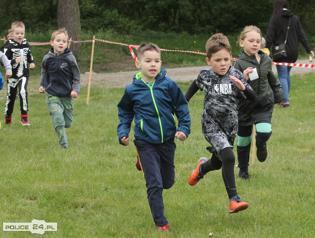 Police: Szkolna Liga Biegów Przełajowych 2021/2022 - V edycja