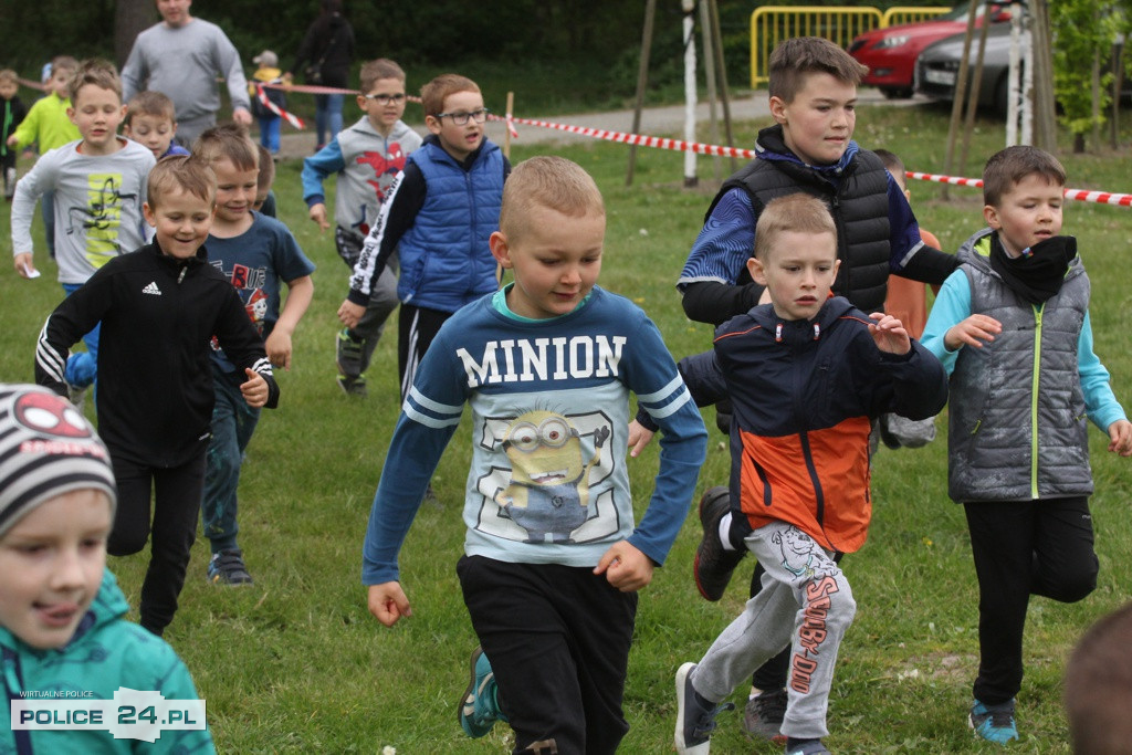 Police: Szkolna Liga Biegów Przełajowych 2021/2022 - V edycja