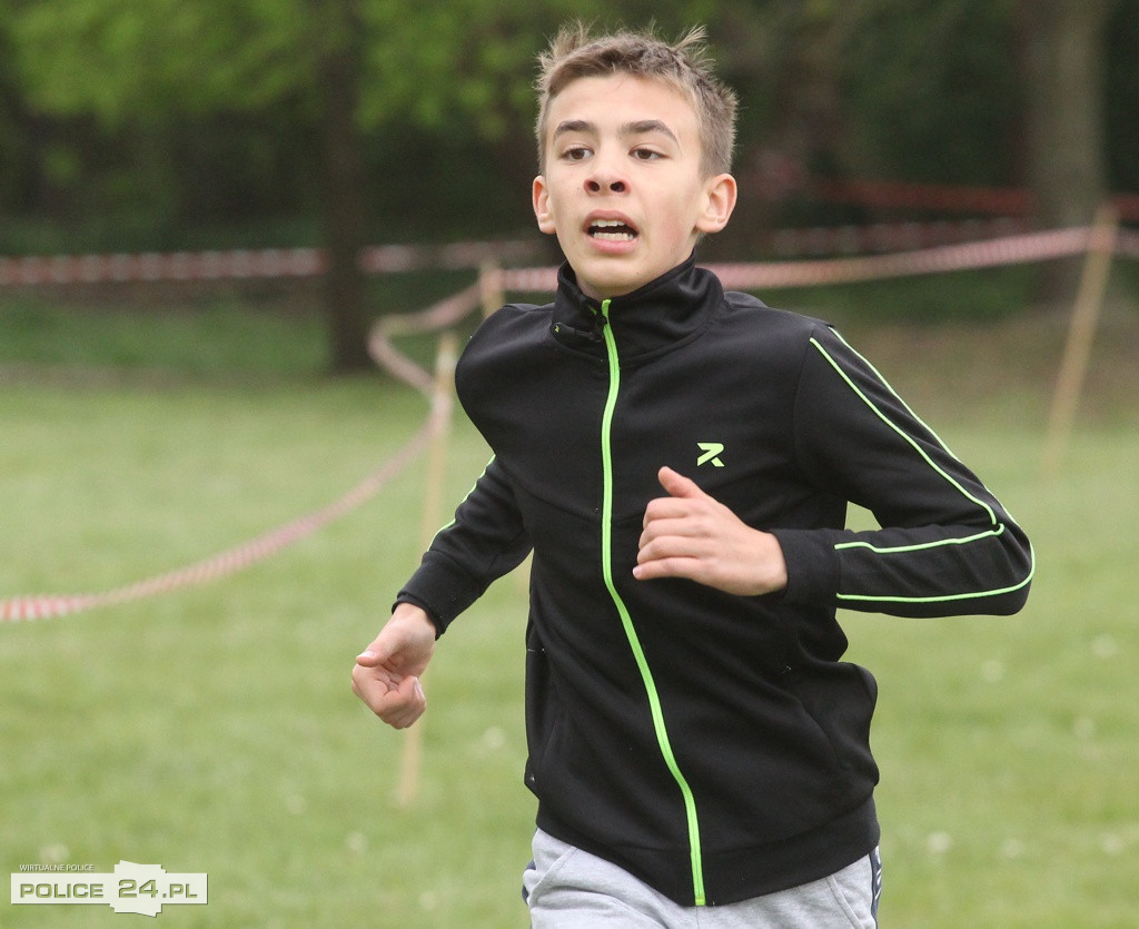 Police: Szkolna Liga Biegów Przełajowych 2021/2022 - V edycja