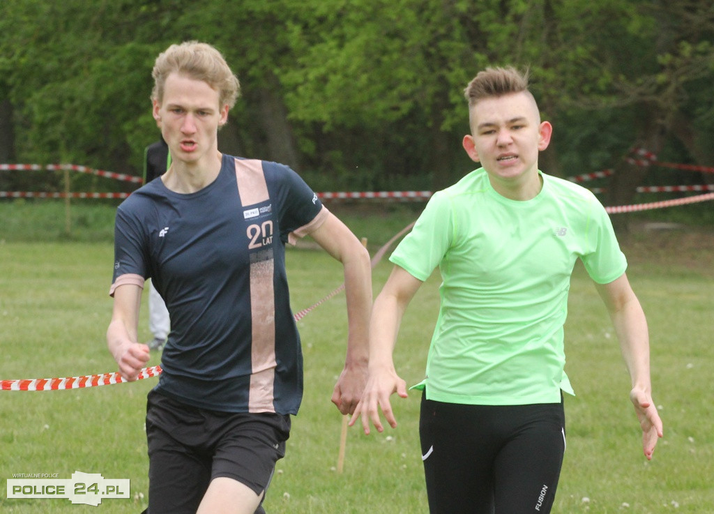 Police: Szkolna Liga Biegów Przełajowych 2021/2022 - V edycja