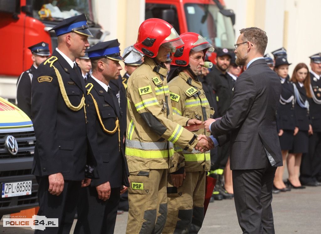 Powiatowe Obchody Dnia Strażaka w Policach