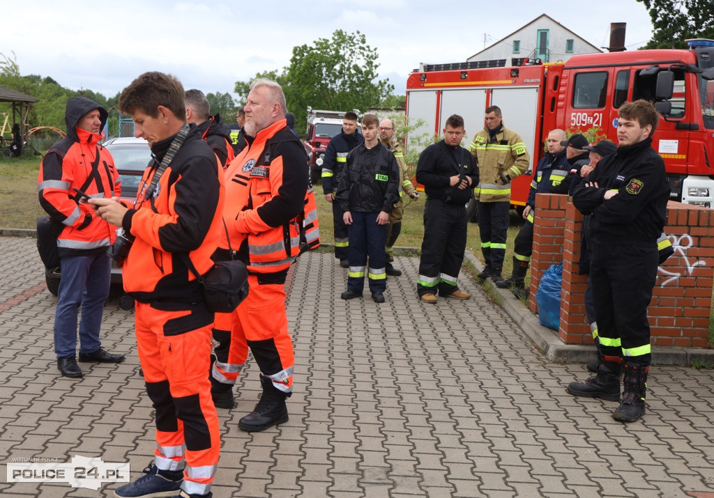 Pożar w szkole, wypadek, poród – ćwiczenia służb w Trzebieży