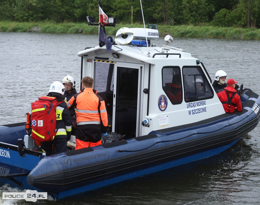 Pożar w szkole, wypadek, poród – ćwiczenia służb w Trzebieży