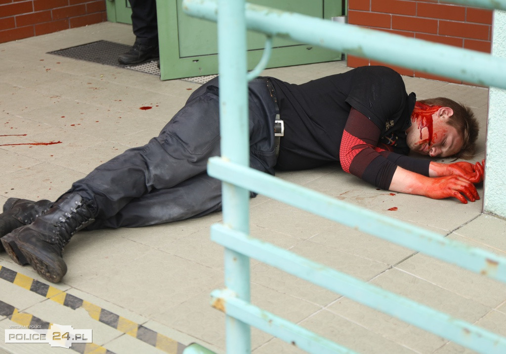 Pożar w szkole, wypadek, poród – ćwiczenia służb w Trzebieży