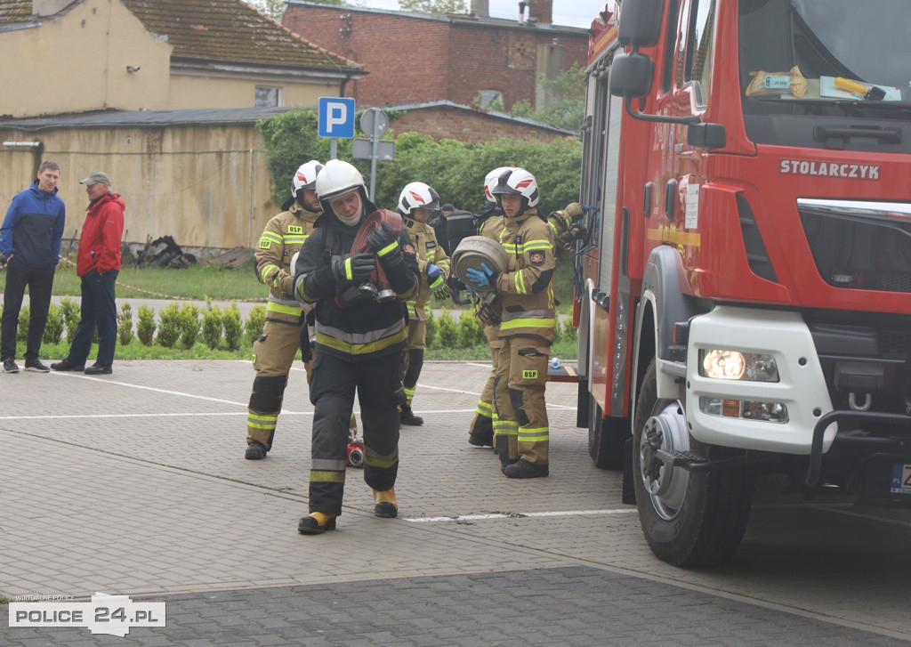 Pożar w szkole, wypadek, poród – ćwiczenia służb w Trzebieży