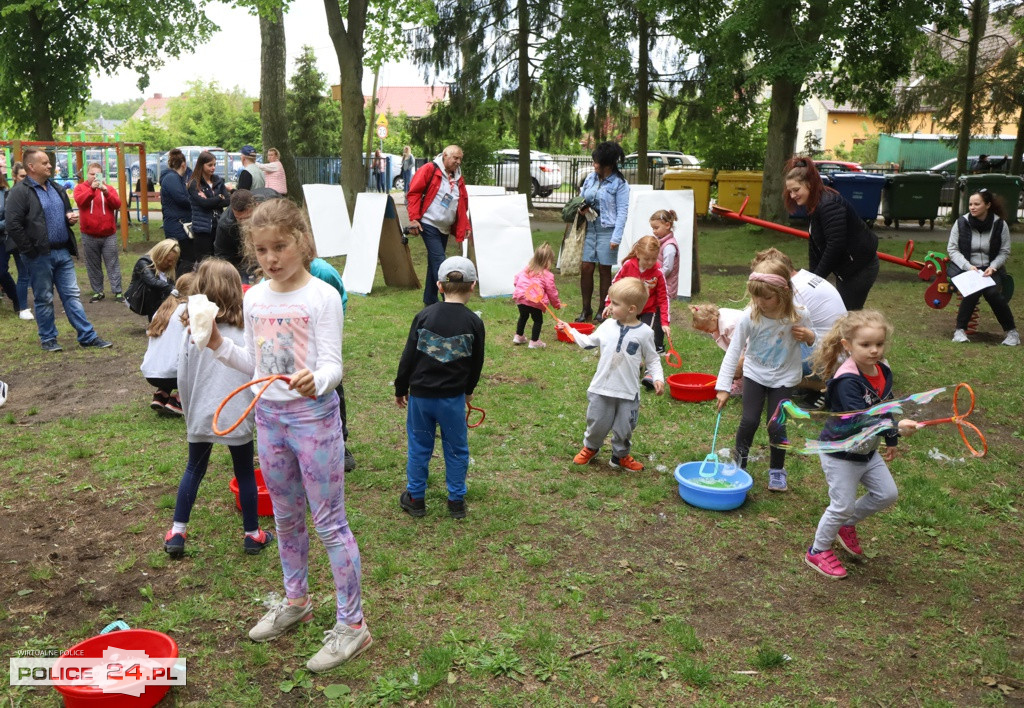 Turniej Piłki Nożnej Mini Cup 2022 i festyn w Niekłończycy