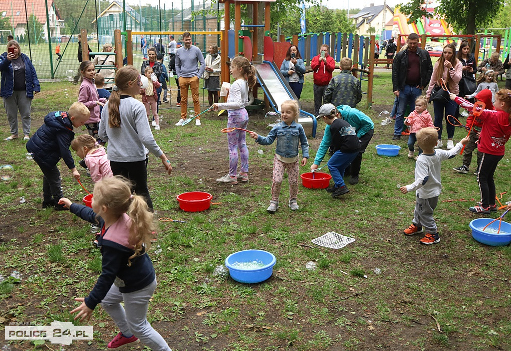 Turniej Piłki Nożnej Mini Cup 2022 i festyn w Niekłończycy