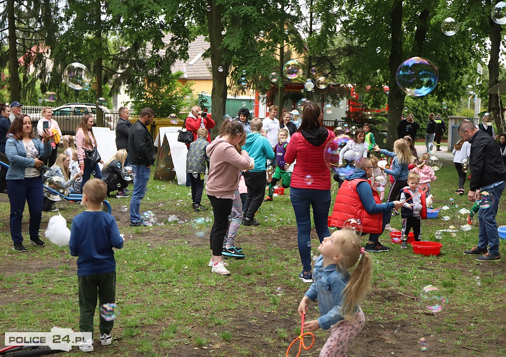 Turniej Piłki Nożnej Mini Cup 2022 i festyn w Niekłończycy