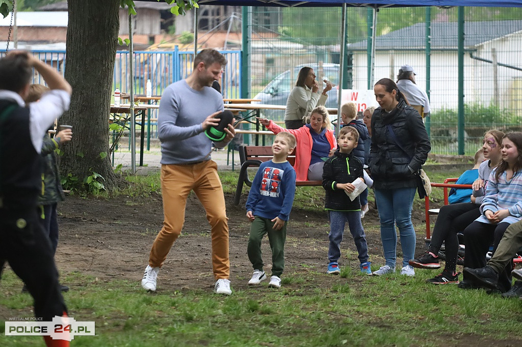 Turniej Piłki Nożnej Mini Cup 2022 i festyn w Niekłończycy