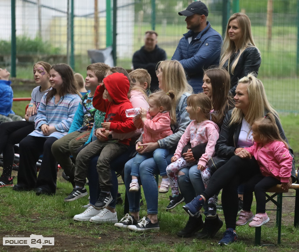 Turniej Piłki Nożnej Mini Cup 2022 i festyn w Niekłończycy