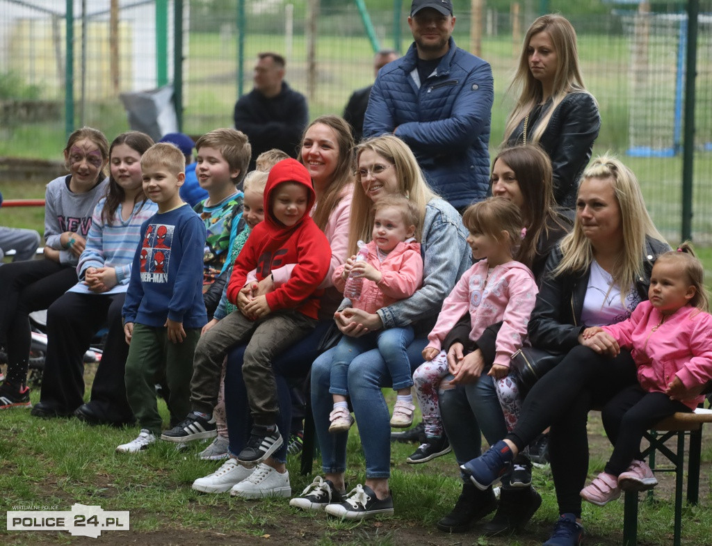 Turniej Piłki Nożnej Mini Cup 2022 i festyn w Niekłończycy