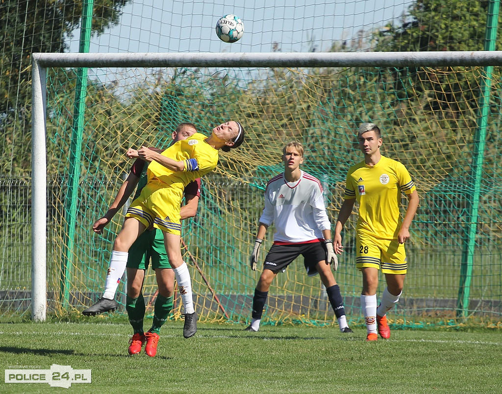 Rybak Trzebież wygrywa na inaugurację sezonu