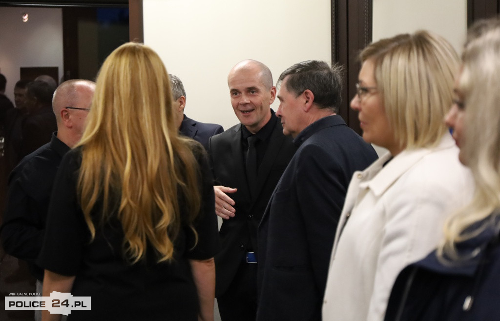 Wernisaż Pawła Kuczyńskiego w polickim MOK