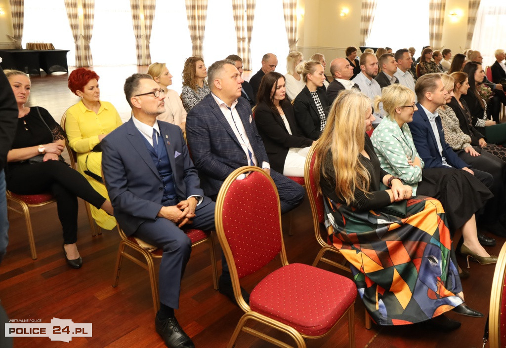 Powiatowe obchody Dnia Edukacji Narodowej