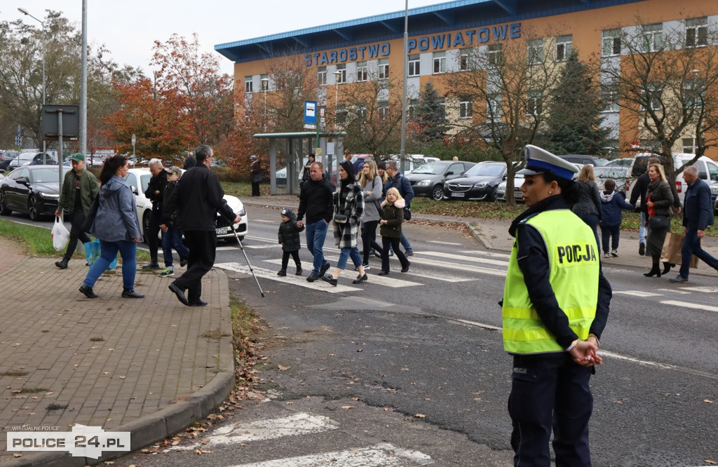 Wszystkich Świętych na polickim cmentarzu [foto]